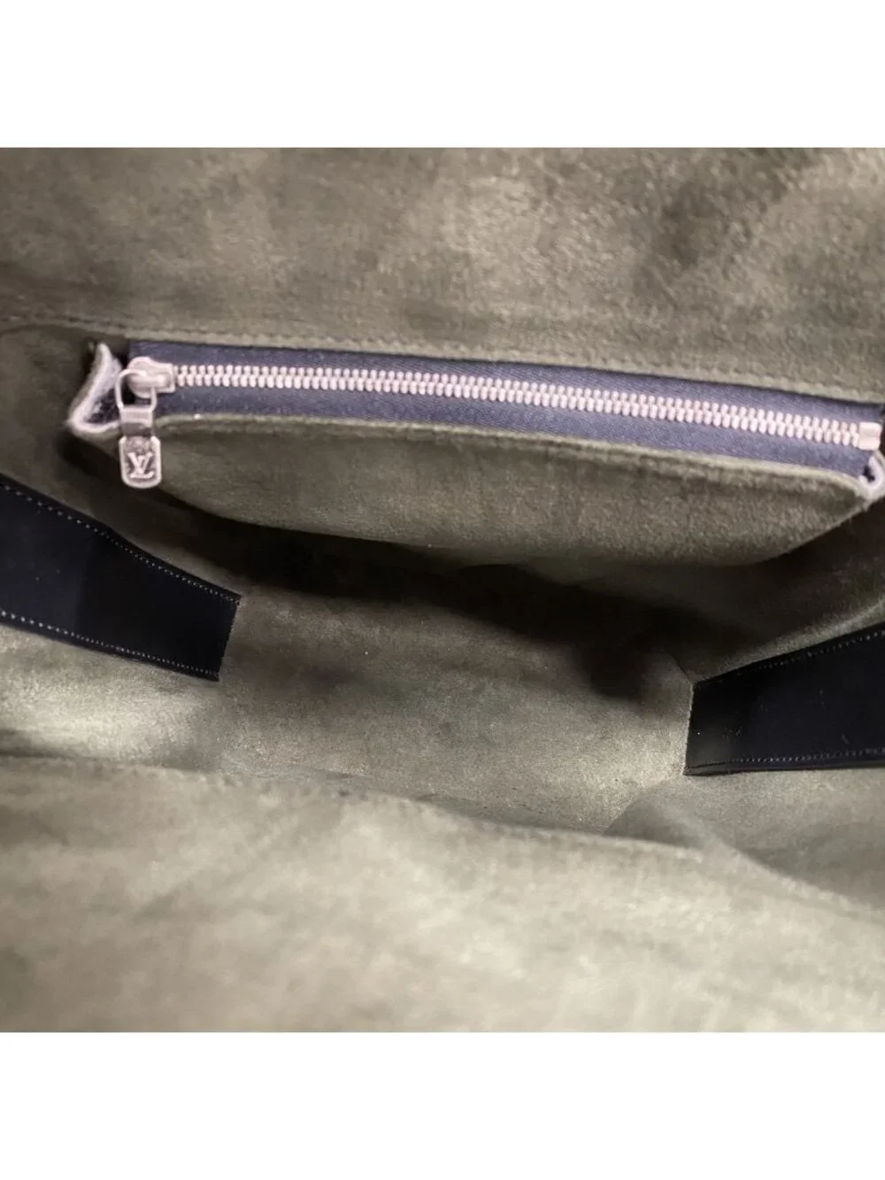 Louis Vuitton Shoulder Bag Epi Sac Saw Noir